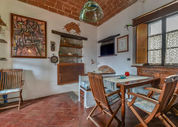 Nadine - Bilocale In Centro