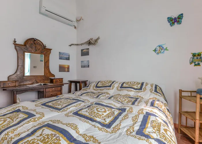 Nadine - Bilocale In Centro *